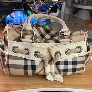 Classic Beige Check Drawstring Shoulder Bag with Cream Trim